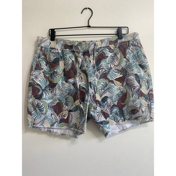Tropical Green & Brown Shorts - Royalty Collection, Size Large - Picture 1 of 11